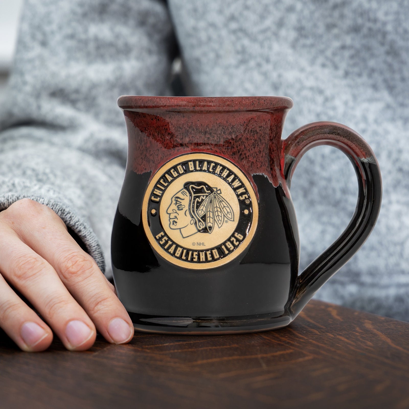 Chicago Blackhawks 14-oz Two-Tone Tall Belly Mug, Handmade Large Ceram –  Greater Distance