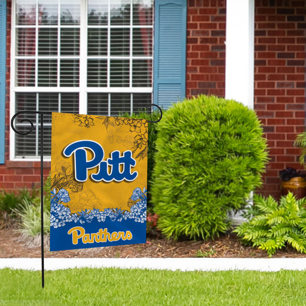 Pitt Garden Flag