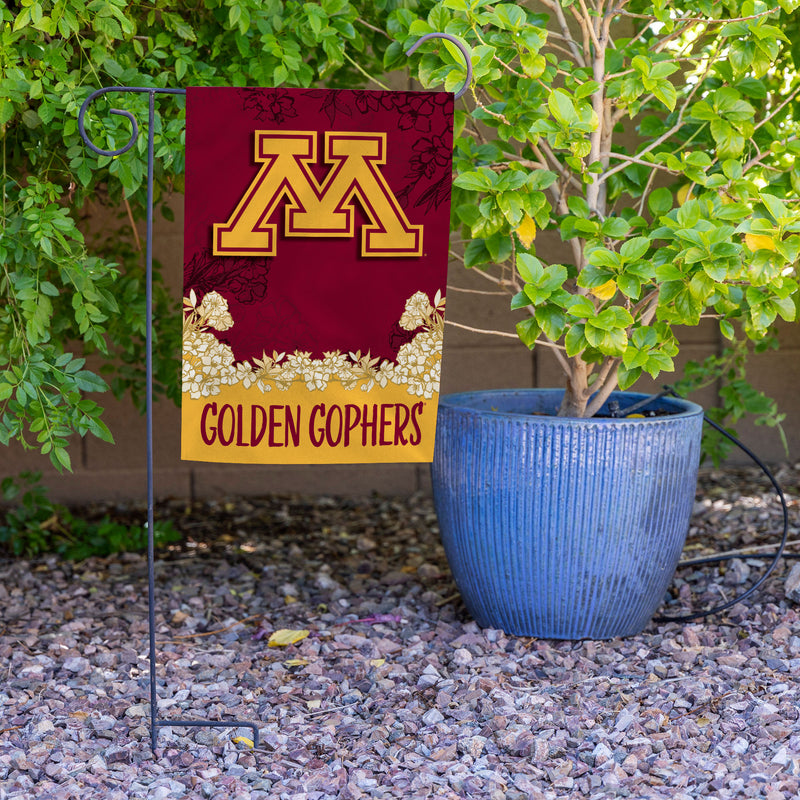 Minnesota University Garden Flag