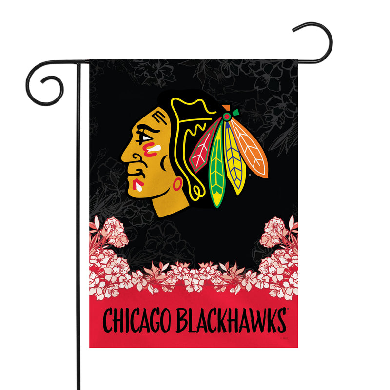 Blackhawks Garden Flag
