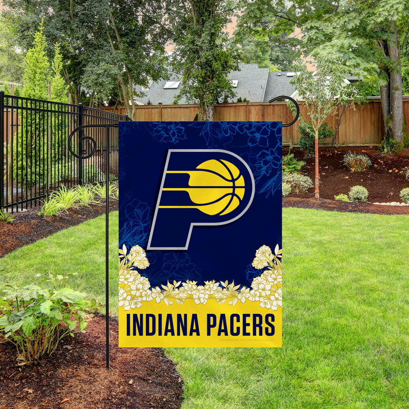 Pacers Garden Flag