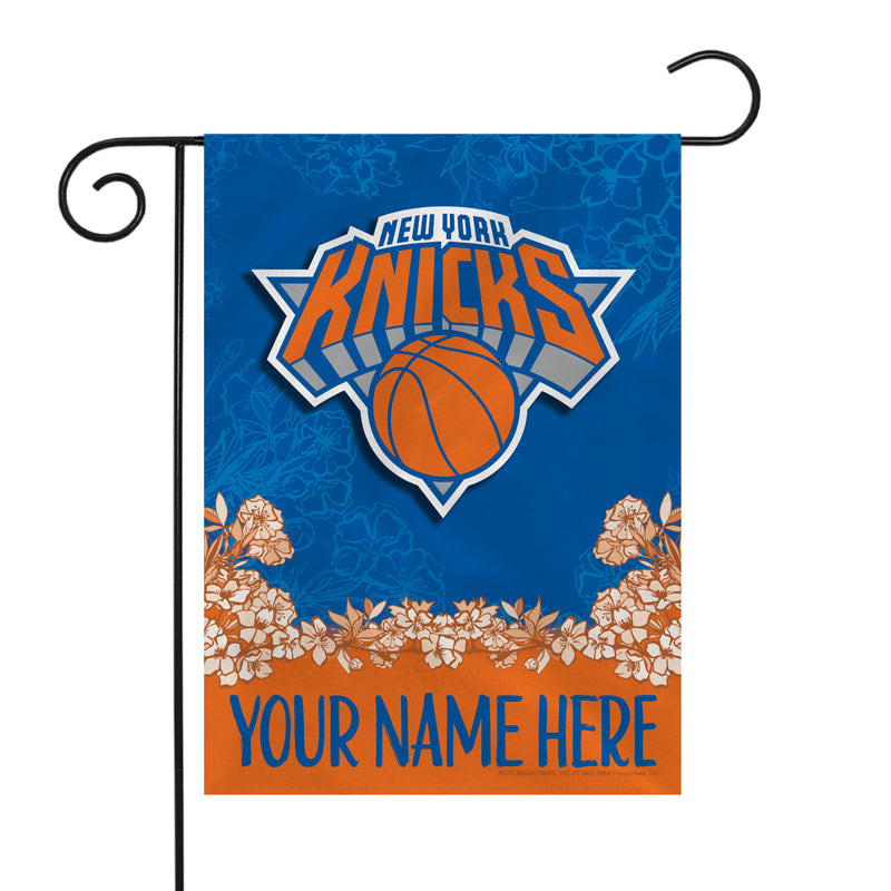 Knicks Personalized Garden Flag