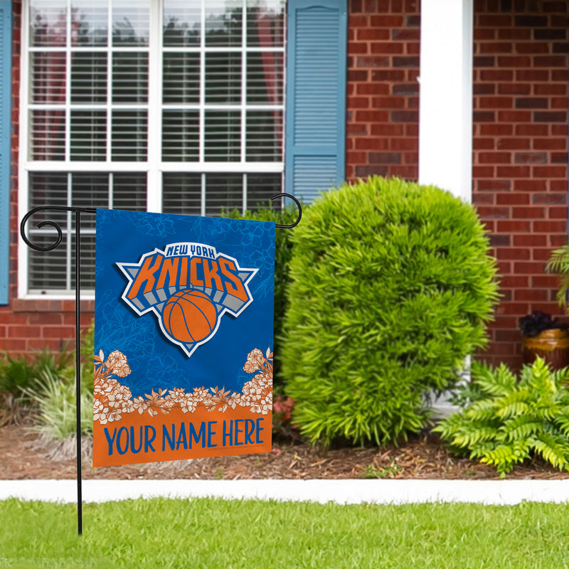 Knicks Personalized Garden Flag