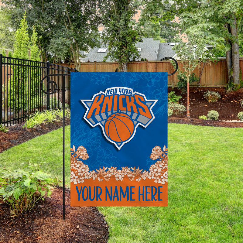 Knicks Personalized Garden Flag